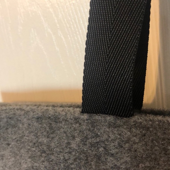 Large Tote - Picture 6 of 9